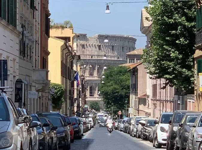 Colosseo Boutique Daire Roma